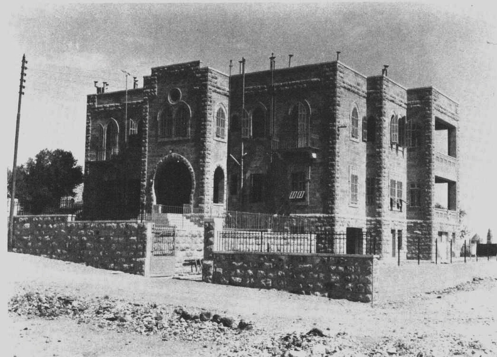 Black and white photo of a home.